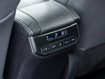 used 2024 Toyota Highlander car, priced at $45,495