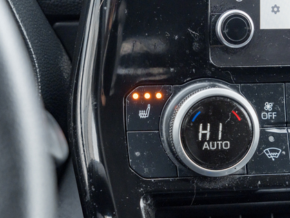 used 2024 Toyota Highlander car, priced at $45,495