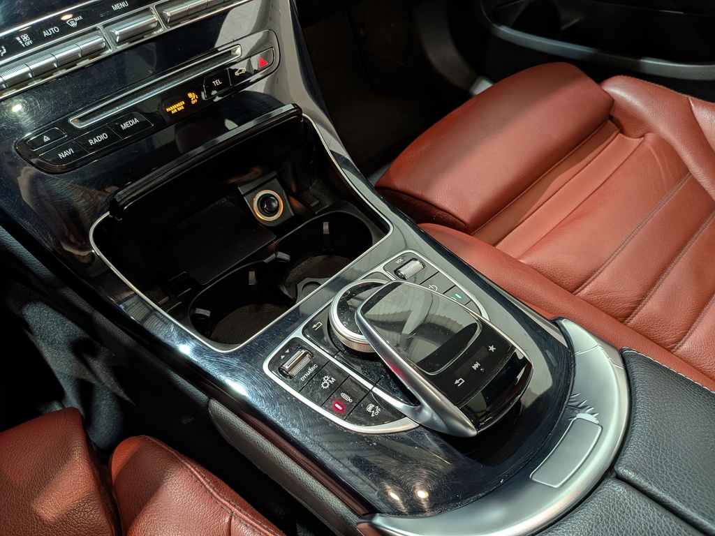 Mercedes-Benz C-Class 2018