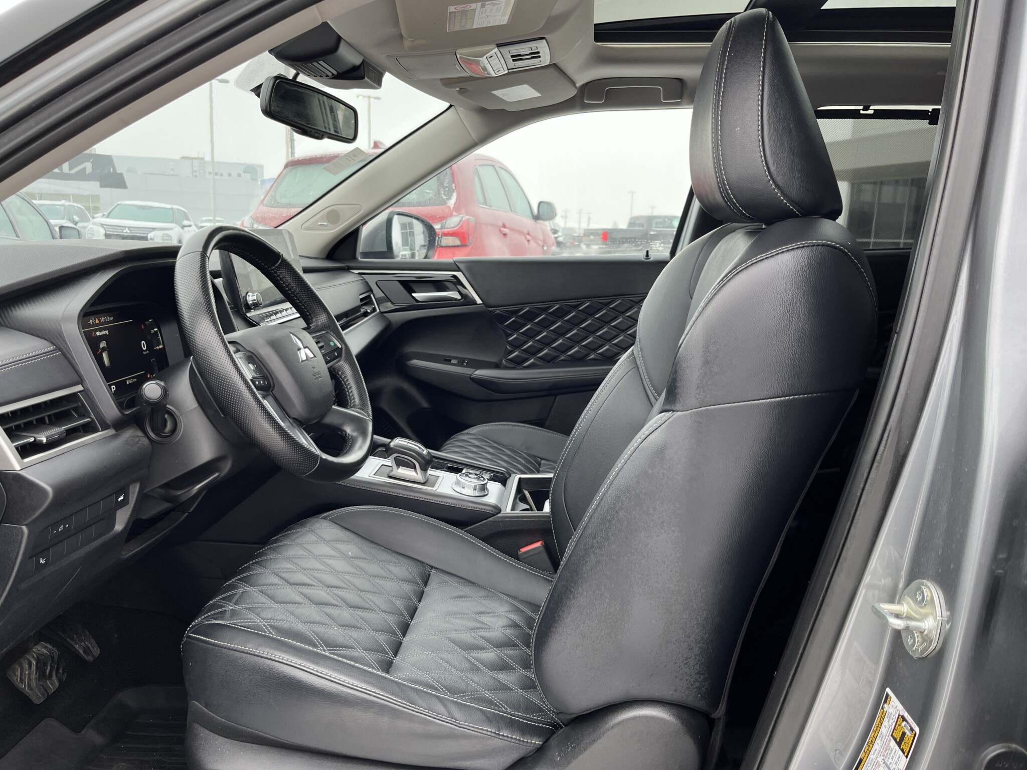 2024 Mitsubishi Outlander