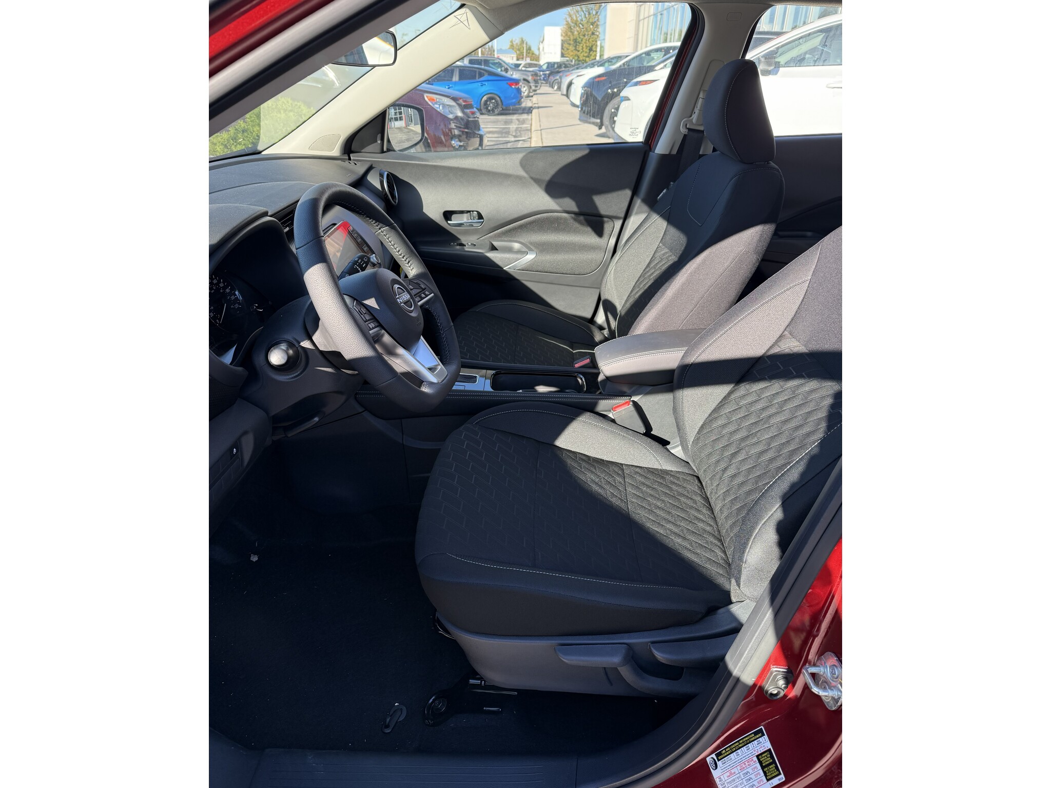 2025 Nissan Kicks Play