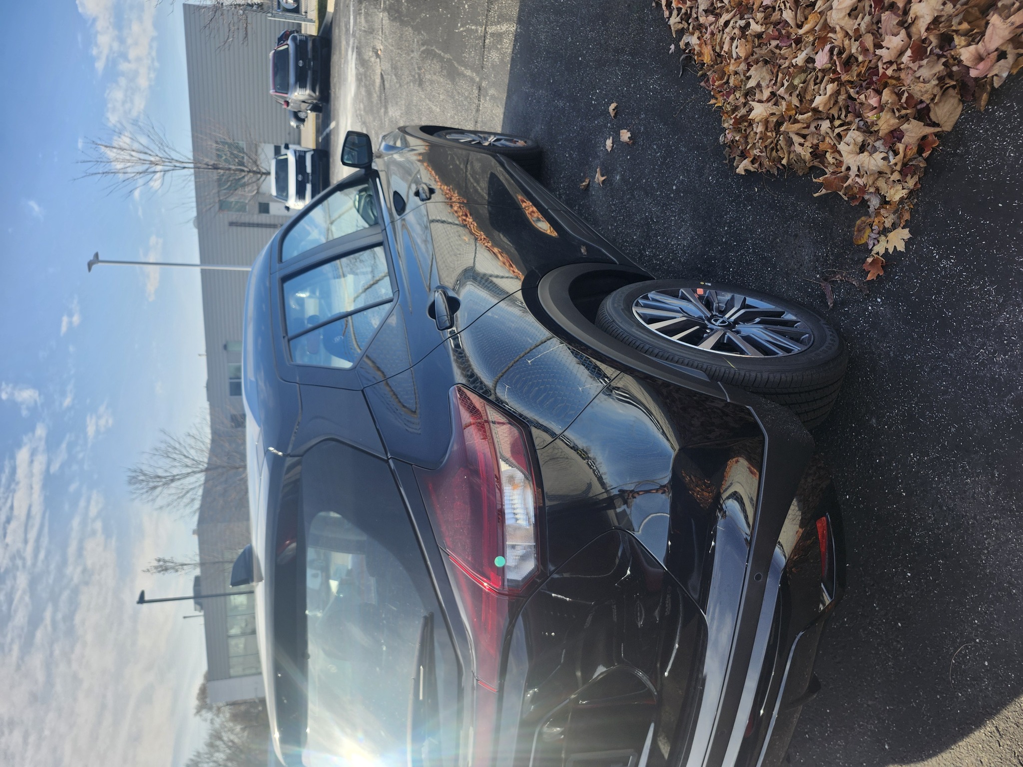 2025 Nissan Kicks Play