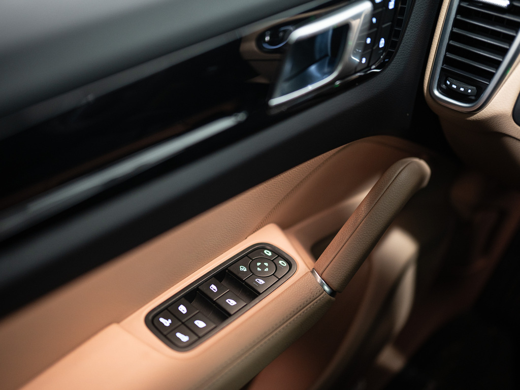 2022 Porsche Cayenne PREMIUM PLUS PKG   ..., 多伦多, 全款车