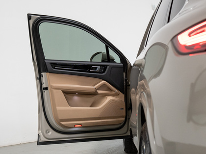 used 2022 Porsche Cayenne car, priced at $64,900