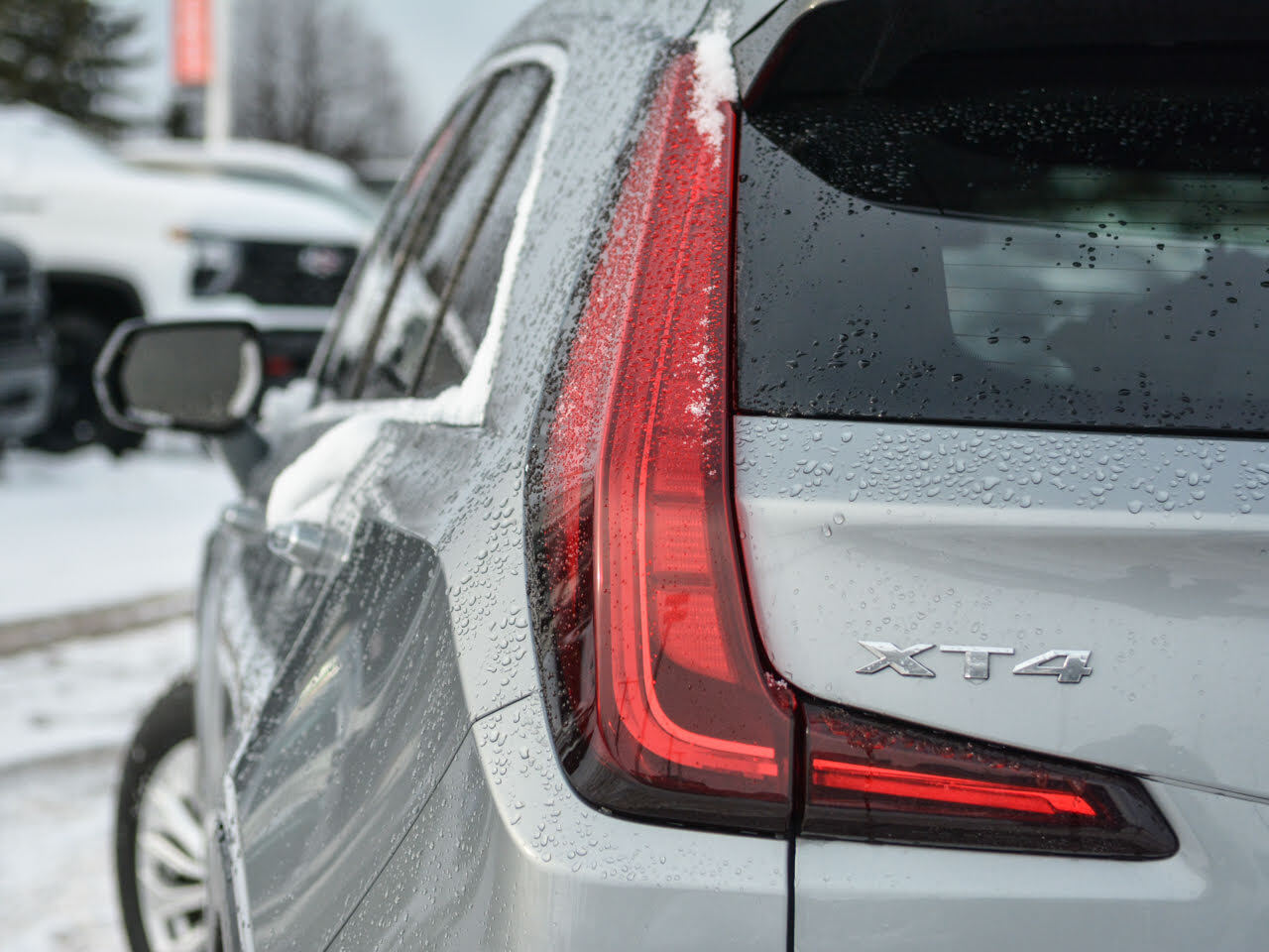 2024 Cadillac XT4 - Gallery image 5