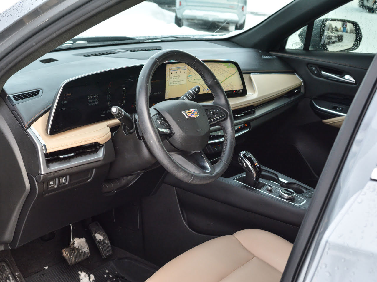 2024 Cadillac XT4 - Gallery image 10