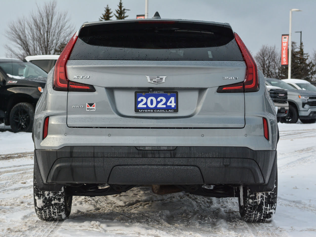 2024 Cadillac XT4 - Gallery image 3
