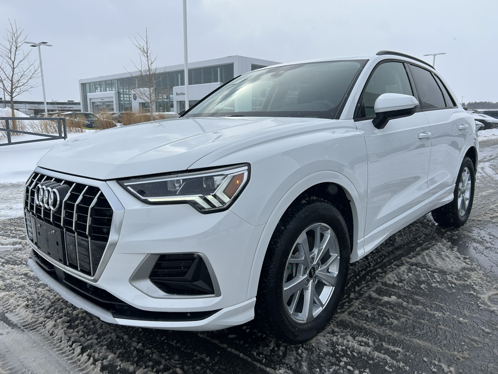2022 Audi Q3 - Gallery image 3