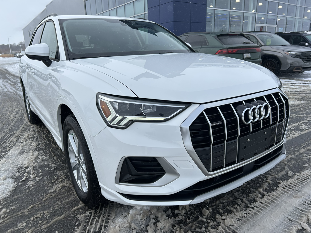 2022 Audi Q3 - Gallery image 1