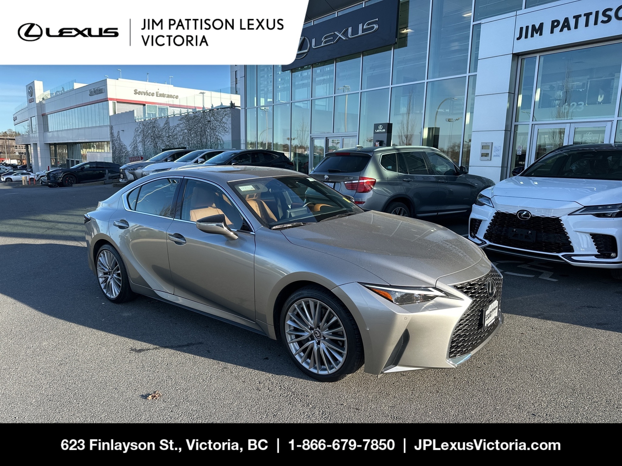 2023 Lexus IS