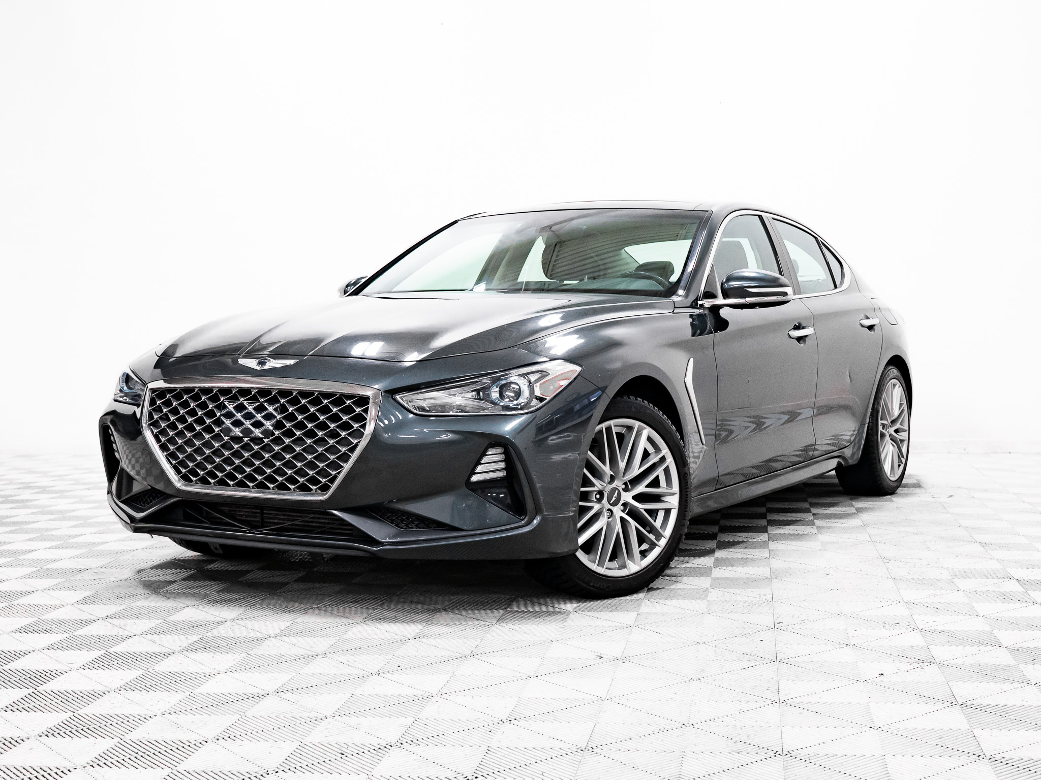 2020 Genesis G70