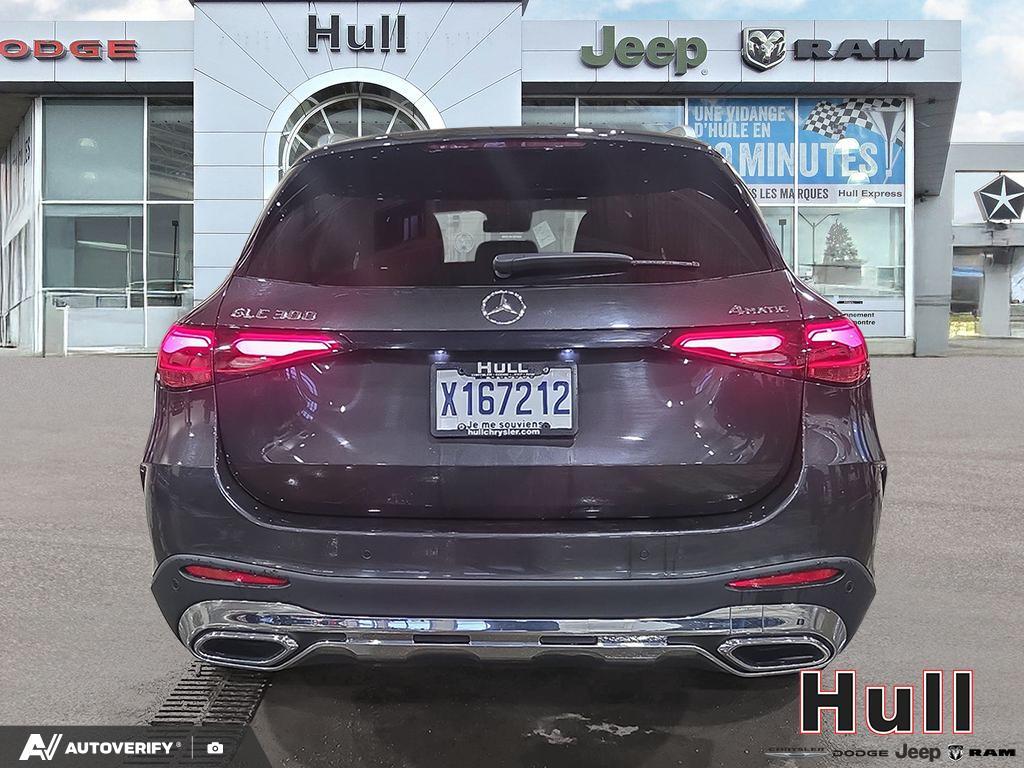 2025 Mercedes-Benz GLC