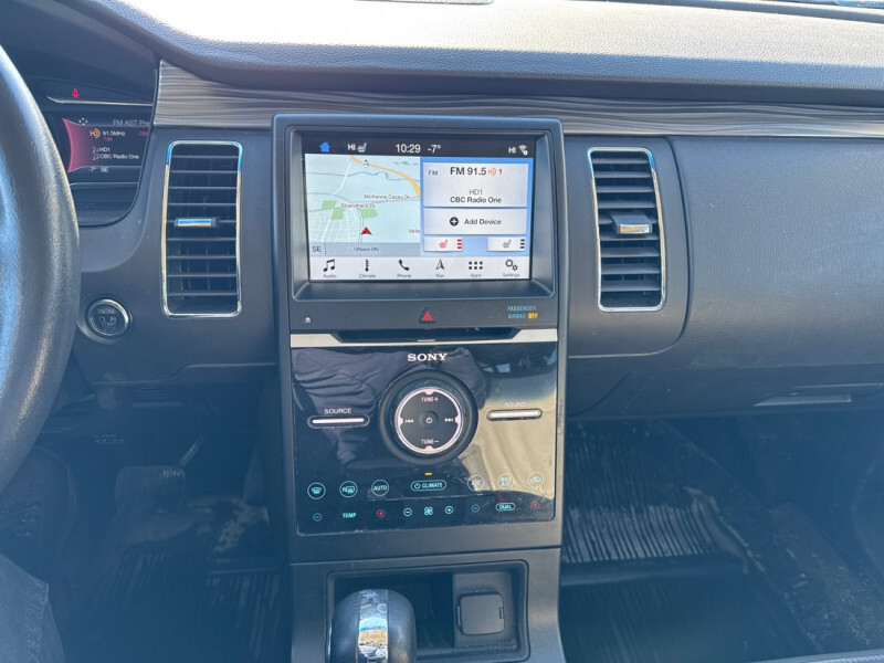 2017 Ford Flex - Gallery image 20