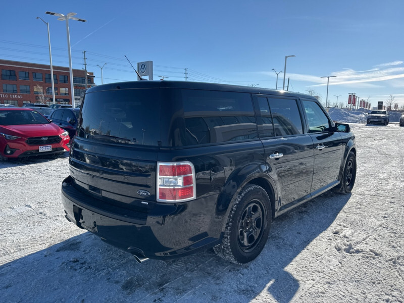2017 Ford Flex - Gallery image 5