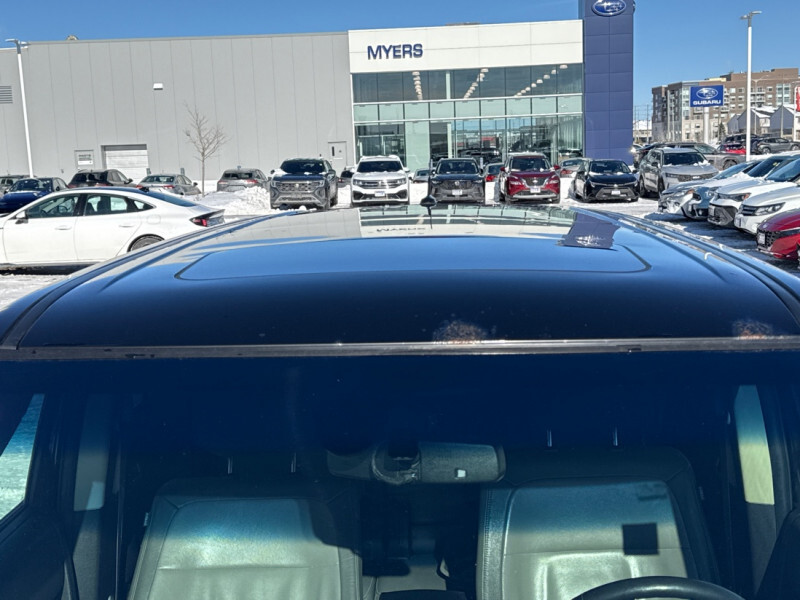 2017 Ford Flex - Gallery image 14