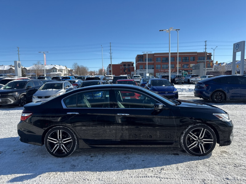 2016 Honda Accord Sedan - Gallery image 4