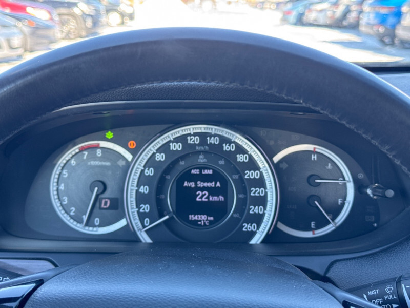 2016 Honda Accord Sedan - Gallery image 13