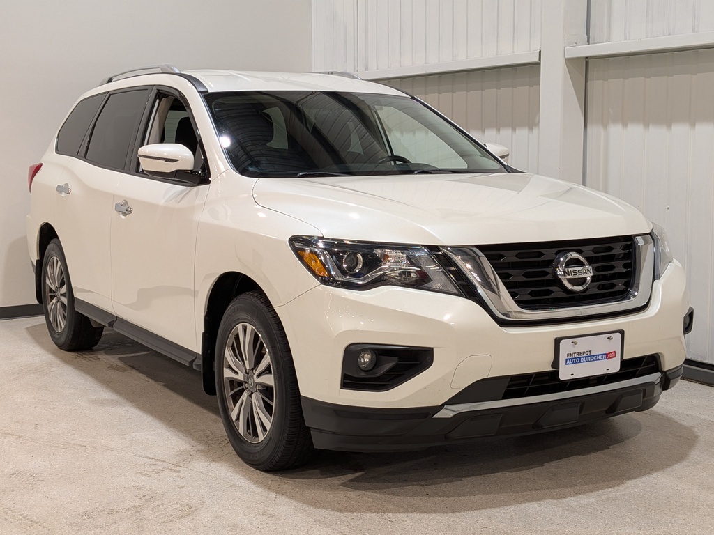 Nissan Pathfinder 2018