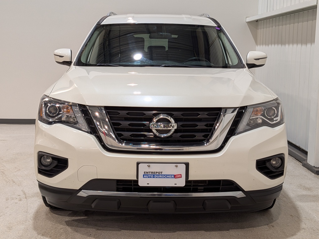 Nissan Pathfinder 2018