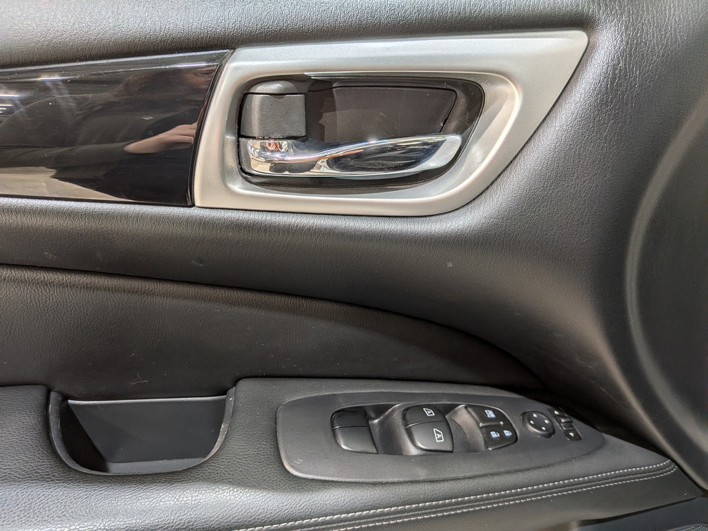 Nissan Pathfinder 2018