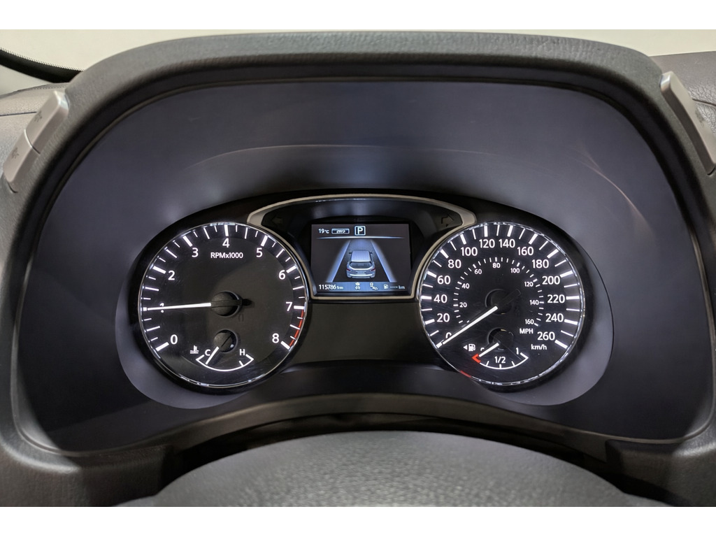 Nissan Pathfinder 2018