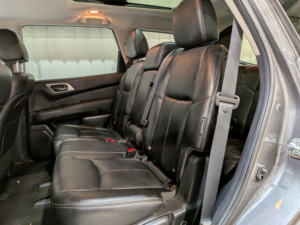 Nissan Pathfinder 2018