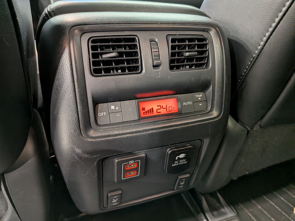 Nissan Pathfinder 2018