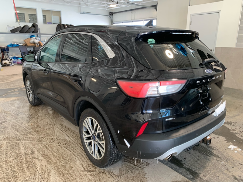 2021 Ford Escape - Gallery image 4