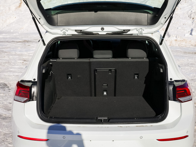 2024 Volkswagen Golf GTI - Gallery image 9