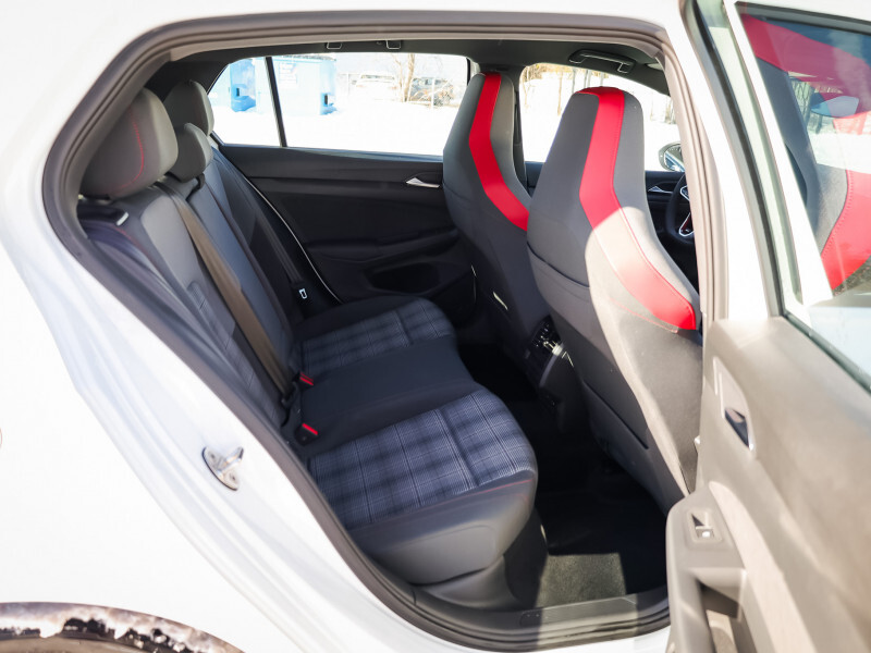 2024 Volkswagen Golf GTI - Gallery image 11