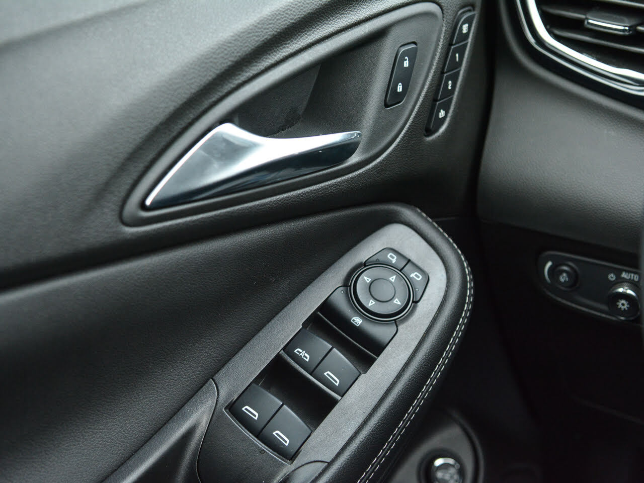 2023 Buick Encore GX - Gallery image 14