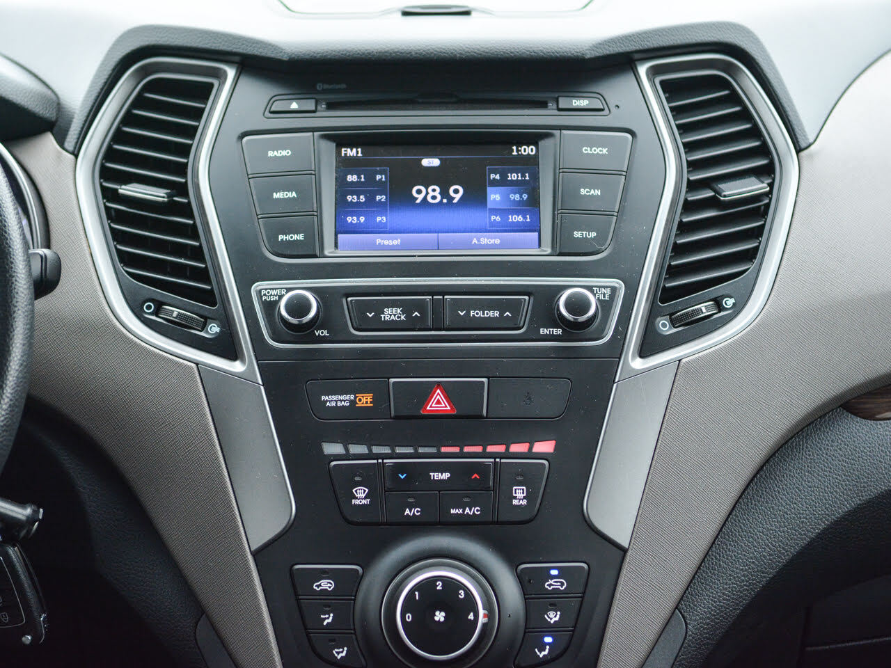 2018 Hyundai Santa Fe Sport - Gallery image 21