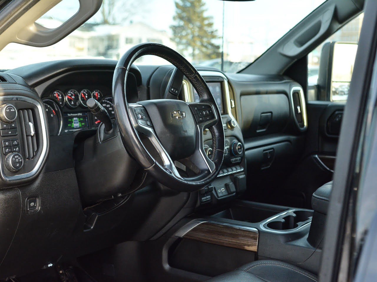 2022 Chevrolet Silverado 2500HD - Gallery image 8