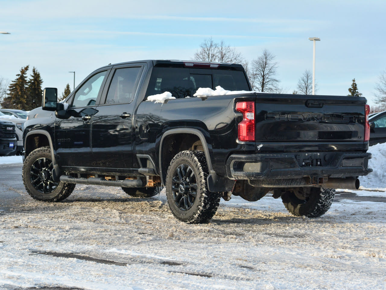2022 Chevrolet Silverado 2500HD - Gallery image 2