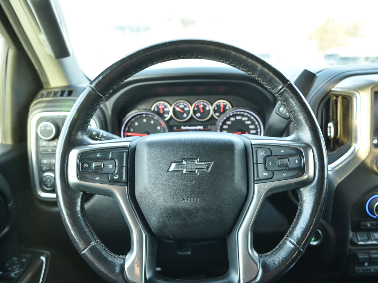 2022 Chevrolet Silverado 2500HD - Gallery image 11