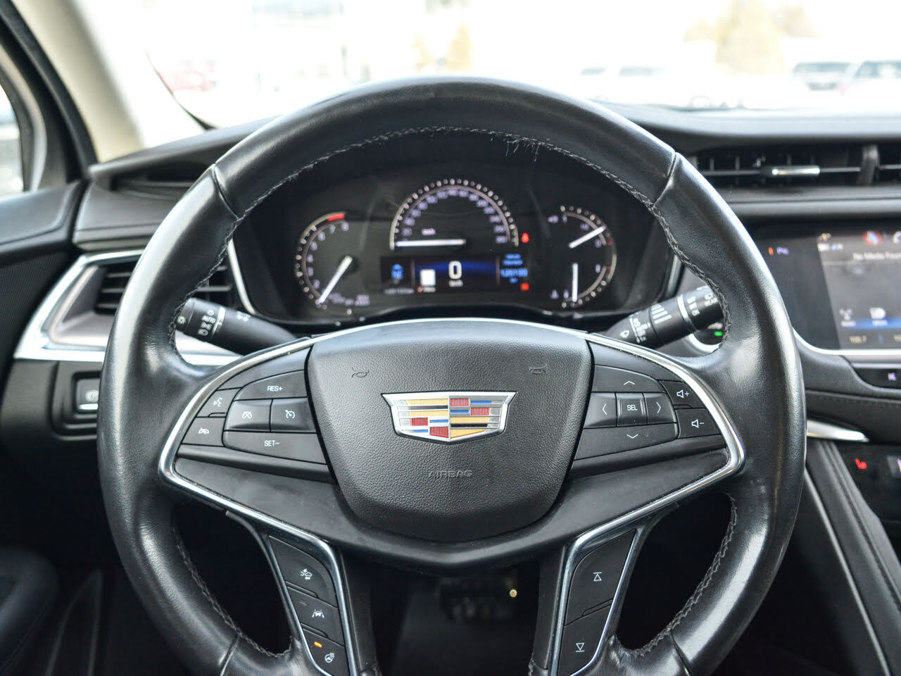 2019 Cadillac XT5 - Gallery image 12