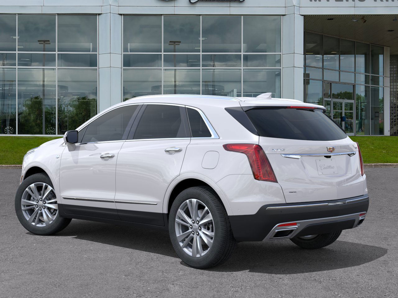 2026 Cadillac XT5 - Gallery image 2