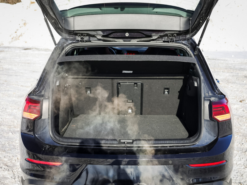 2022 Volkswagen Golf GTI - Gallery image 9