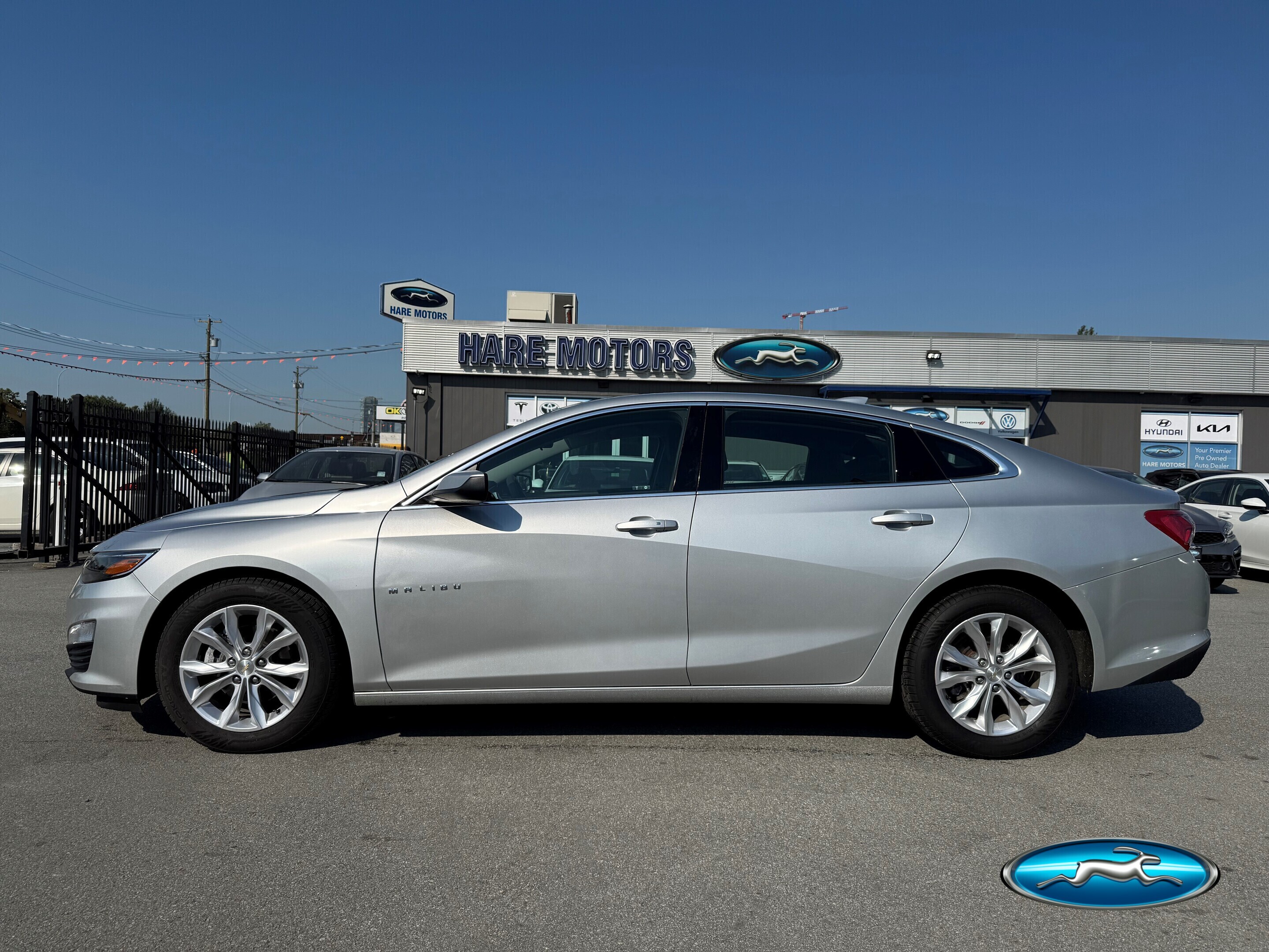 Silver 2020 Chevrolet Malibu LT FWD Sedan Front-Wheel Drive Continuously Variable Transmission
