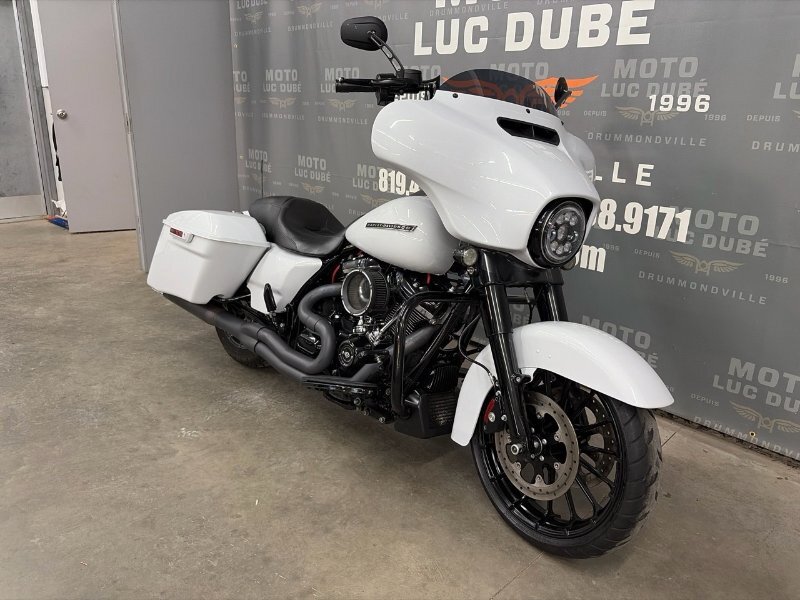 2019 Harley-Davidson FLHXS Street Glide Special