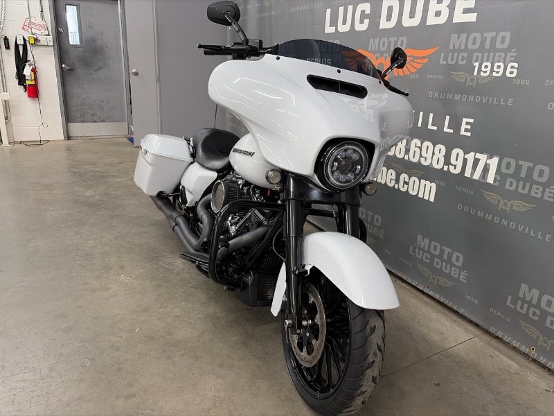 2019 Harley-Davidson FLHXS Street Glide Special