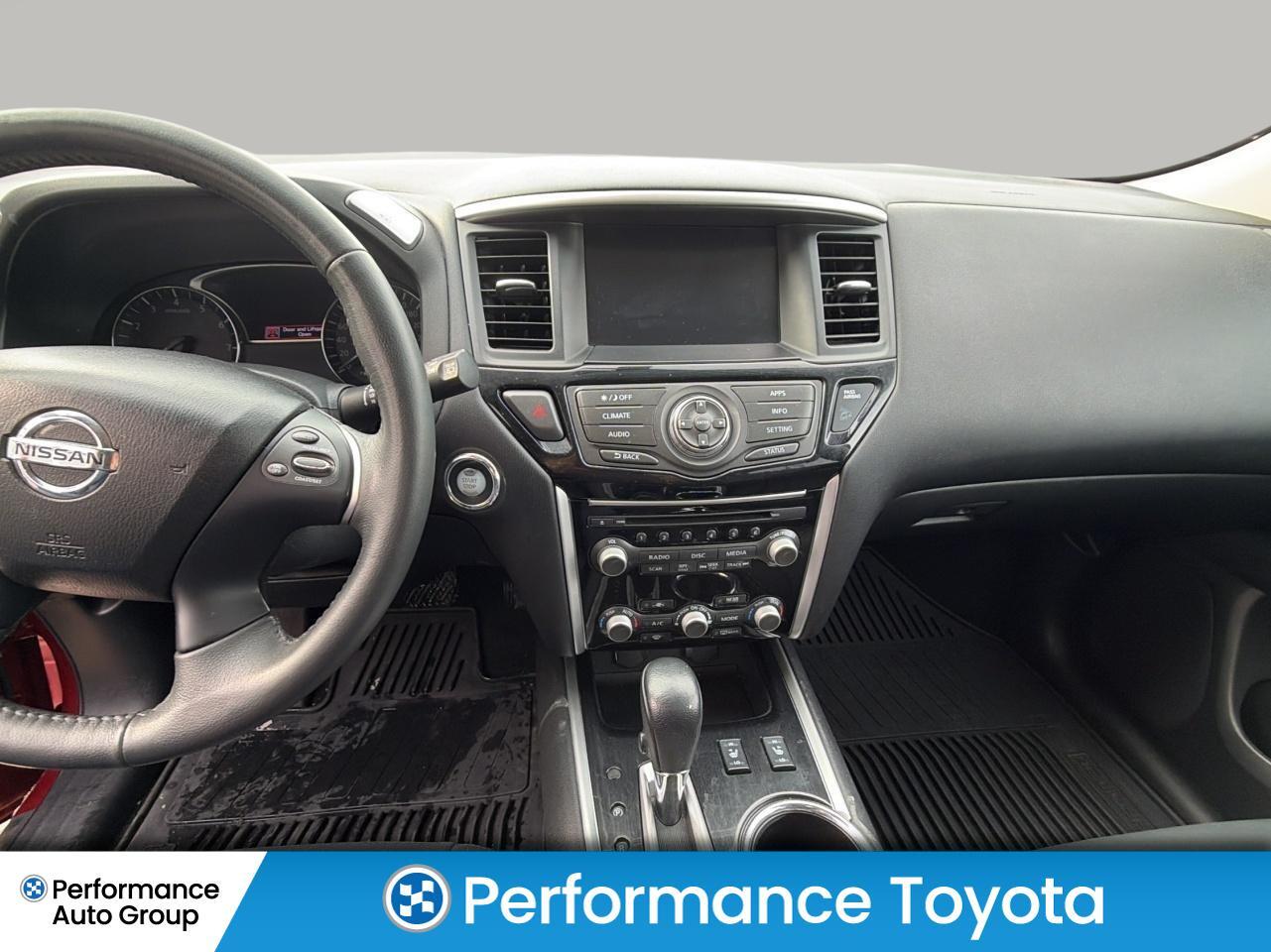 2017 Nissan Pathfinder