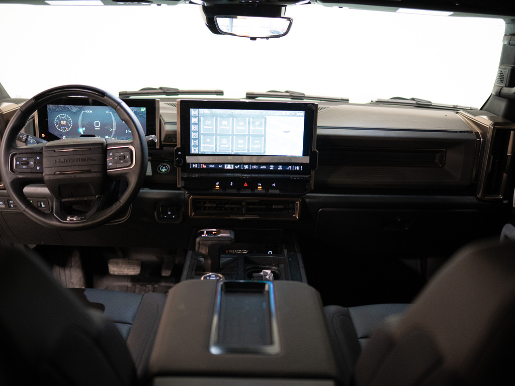 2025 GMC HUMMER EV SUV 2X 4WD, 多伦多, 全款车