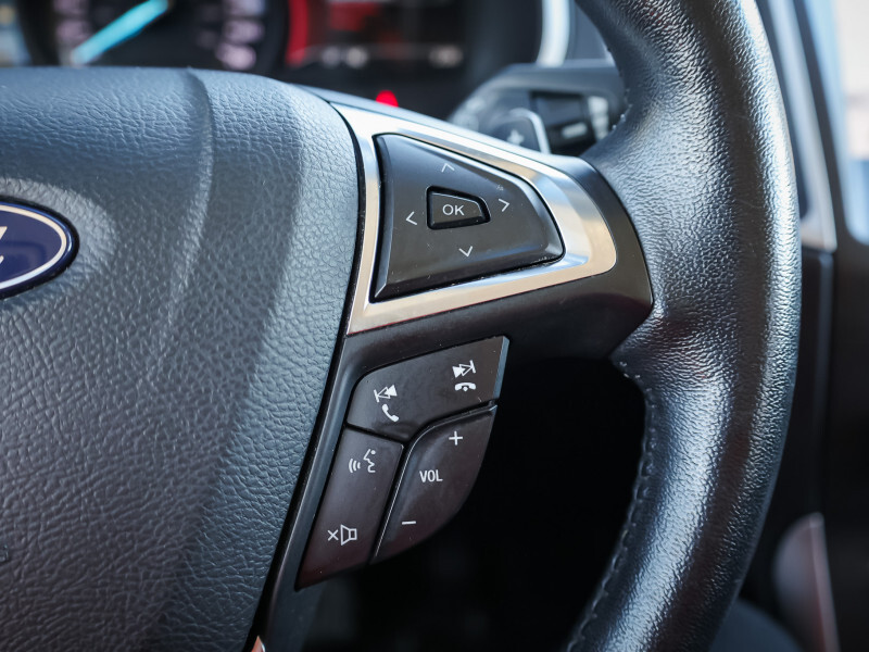 2018 Ford Edge - Gallery image 16