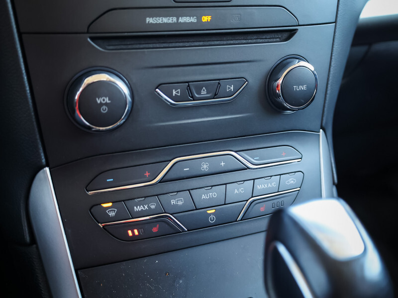 2018 Ford Edge - Gallery image 20