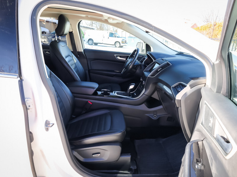 2018 Ford Edge - Gallery image 9