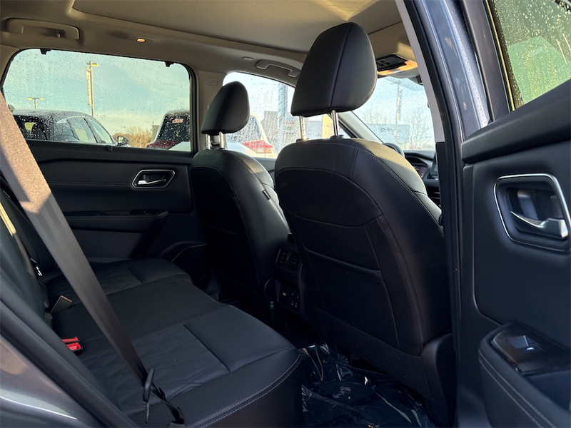 2025 Nissan Rogue - Gallery image 17