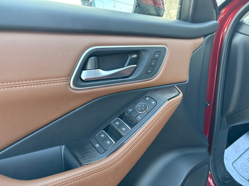 2025 Nissan Rogue - Gallery image 31