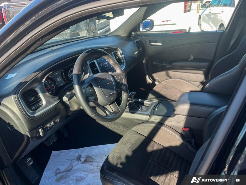 2023 Dodge Charger - Gallery image 8
