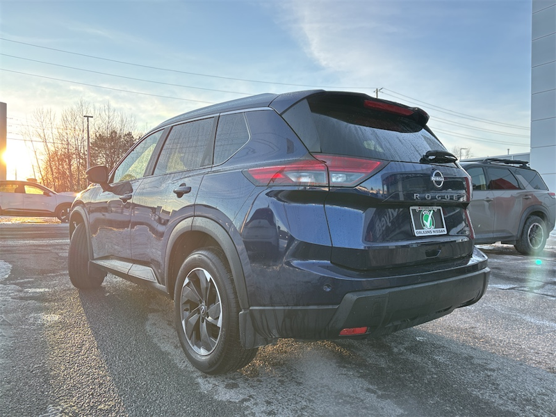 2025 Nissan Rogue - Gallery image 2